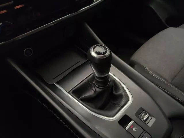 Nissan Qashqai DIG-T 140 mHEV N-Connecta 4×2 103 kW (140 CV) de segunda mano