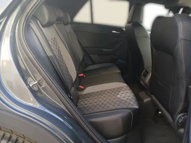 Volkswagen T-Roc R-Line 2.0 TDI 110 kW (150 CV) DSG de segunda mano