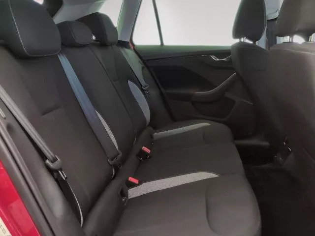 Skoda Kamiq 1.0 TSI Selection DSG 85 kW (115 CV) de segunda mano