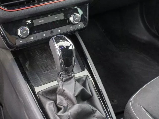 Skoda Kamiq 1.0 TSI Montecarlo DSG 85 kW (115 CV) de segunda mano