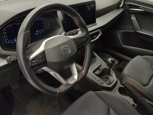 SEAT Arona 1.0 TSI S&S FR Limited Edition 85 kW (115 CV) de segunda mano