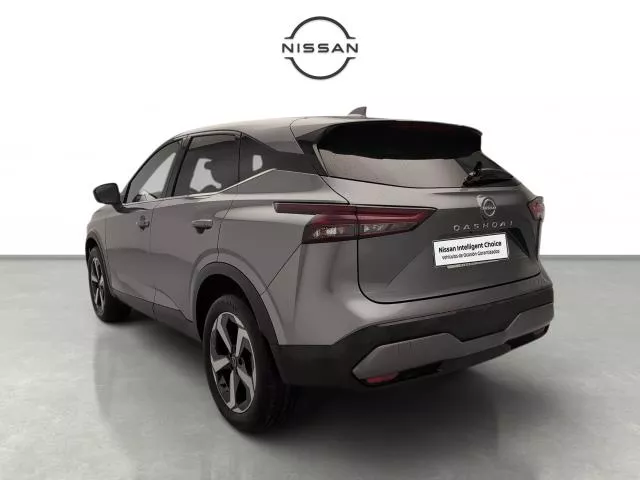 Nissan Qashqai DIG-T 140 mHEV N-Connecta 4×2 103 kW (140 CV) de segunda mano