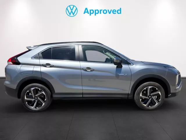 Mitsubishi Eclipse 2.4 PHEV Motion 4WD Auto 138 kW (188 CV) de segunda mano