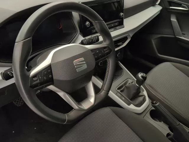 SEAT Arona 1.0 TSI Style XL 85 kW (115 CV) de segunda mano