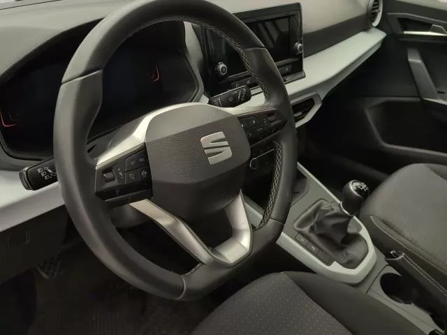 SEAT Arona 1.0 TSI Style XL 85 kW (115 CV) de segunda mano