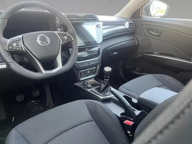 KGM Tivoli G15T LP Line 99 kW (135 CV) de segunda mano