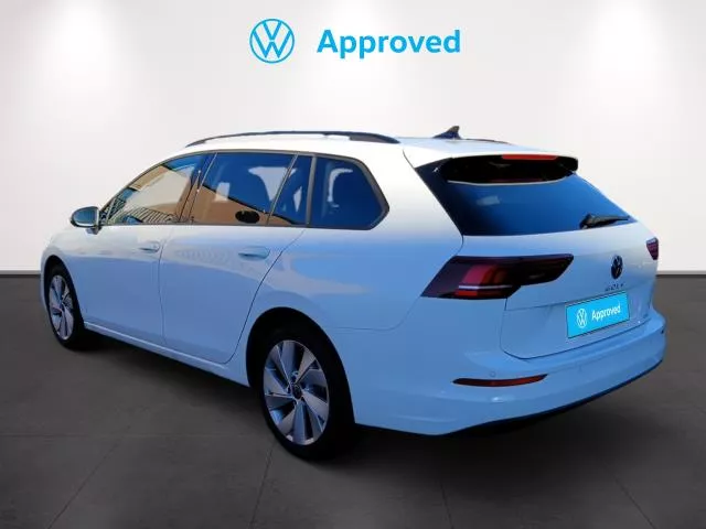 Volkswagen Golf Life 1.5 eTSI 85 kW (116 CV) DSG de segunda mano