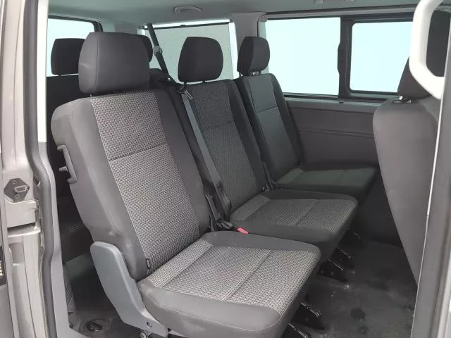 Volkswagen Caravelle Premium Batalla Corta 2.0 TDI BMT 110 kW (150 CV) DSG de segunda mano