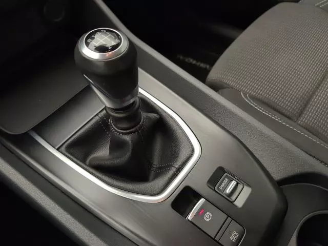 Nissan Qashqai DIG-T 140 mHEV Acenta 4×2 103 kW (140 CV) de segunda mano