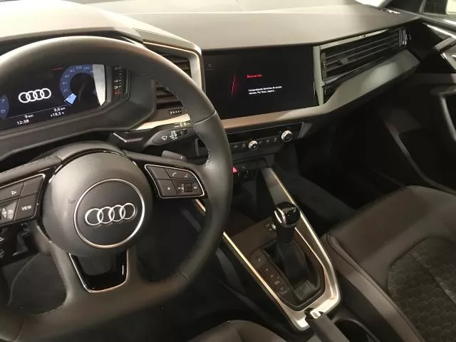 Audi A1 Adrenalin Black 30 TFSI 81 kW (110 CV) S tronic de segunda mano