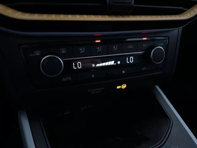 SEAT Arona 1.0 TSI Style XM DSG 81 kW (110 CV) de segunda mano