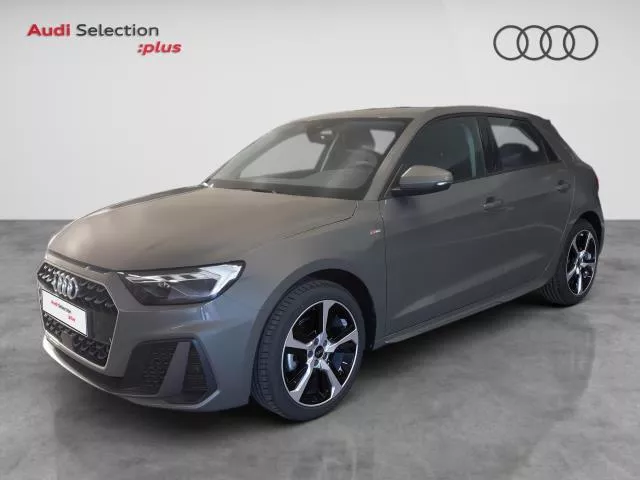Audi A1 Adrenalin Black edition 30 TFSI 85 kW (116 CV) de segunda mano