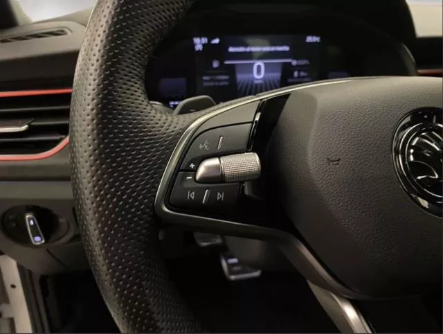 Skoda Scala Design 1.0 TSI DSG 85 kW (115 CV) de segunda mano