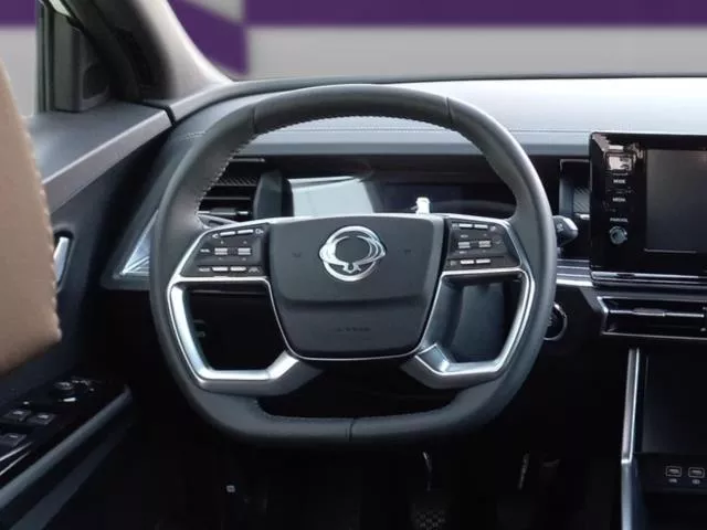 Ssangyong Torres G15 Life Auto 120 kW (163 CV) de segunda mano