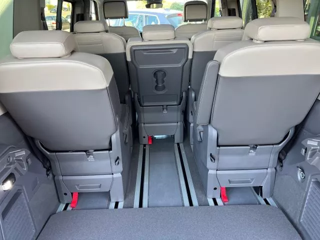 Volkswagen Multivan Life Batalla Corta 2.0 TDI 110 kW (150 CV) DSG de segunda mano