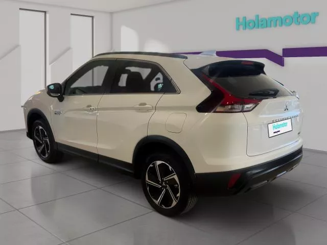 Mitsubishi Eclipse 2.4 PHEV Motion 4WD Auto 138 kW (188 CV) de segunda mano