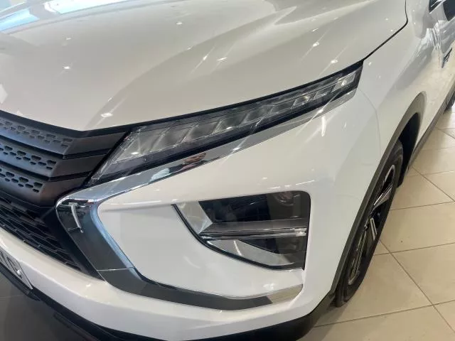 Mitsubishi Eclipse 2.4 PHEV Motion 4WD Auto 138 kW (188 CV) de segunda mano