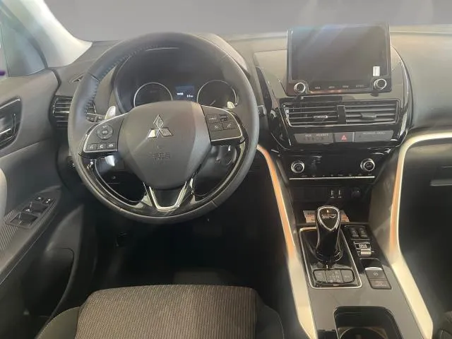 Mitsubishi Eclipse Cross 2.4 PHEV Motion 4WD Auto 138 kW (188 CV) de segunda mano